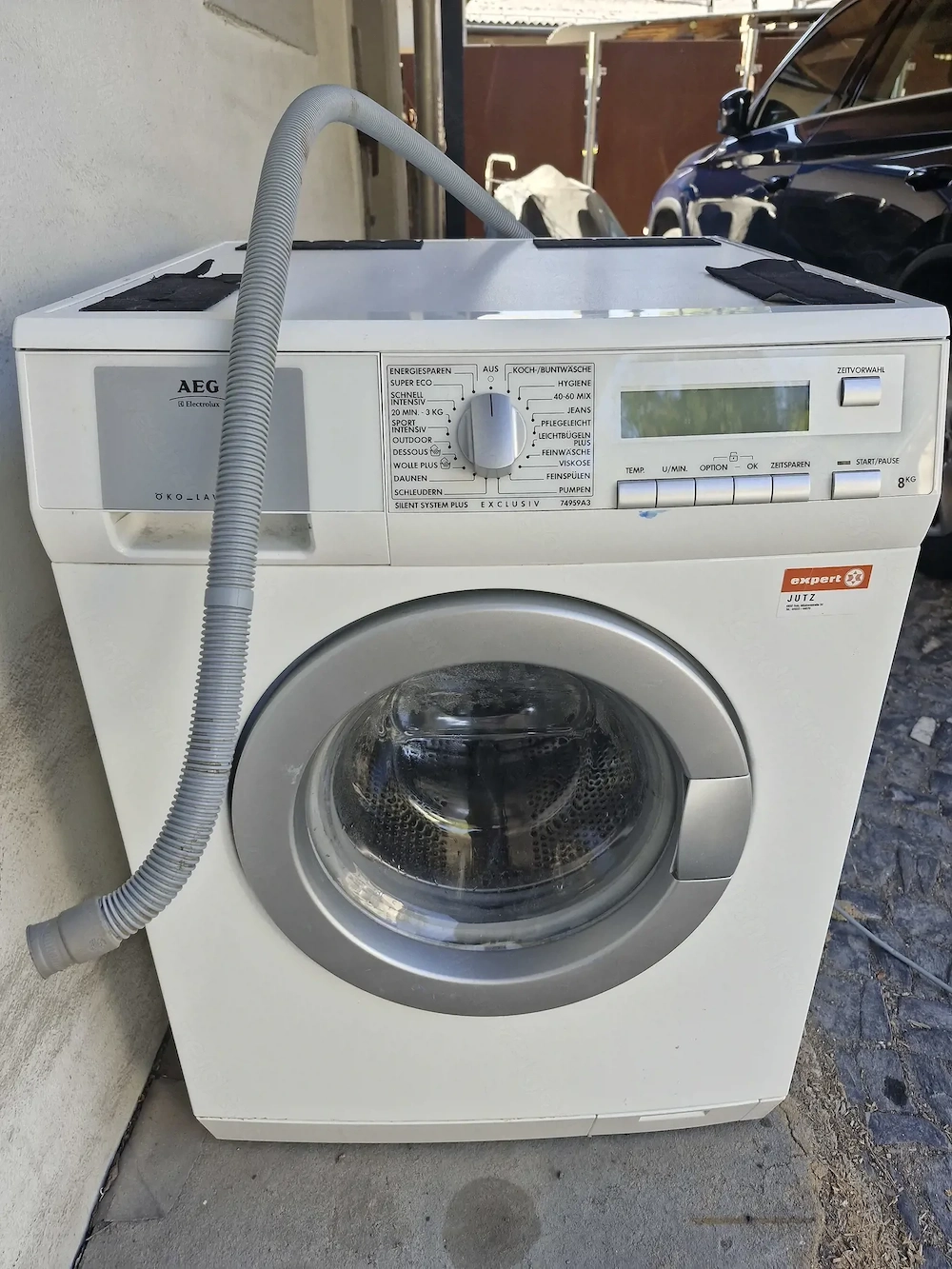An Bastler gut erhaltene, funktionstüchtige Waschmaschine zu verschenken 