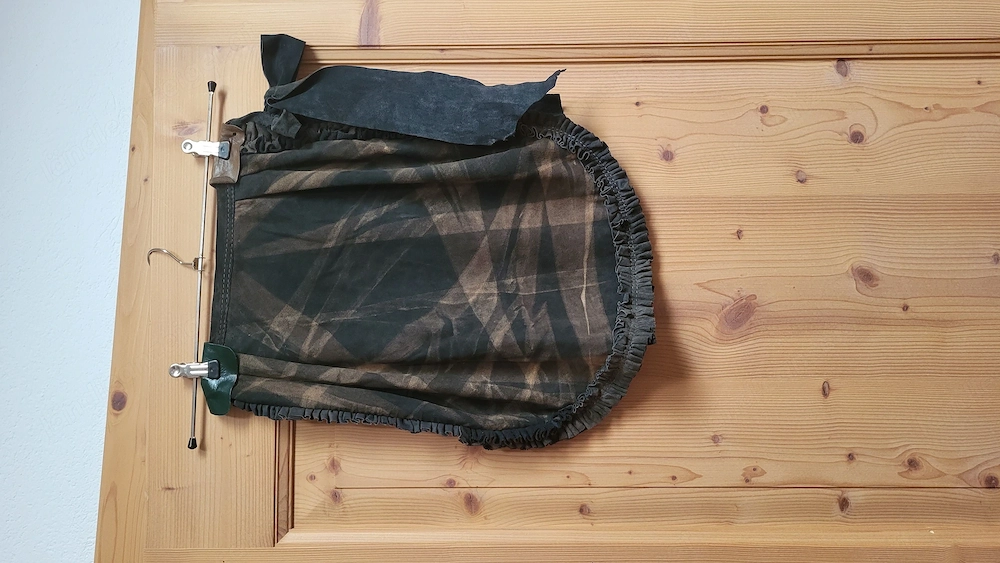 kurze braune Trachten-Lederschürze