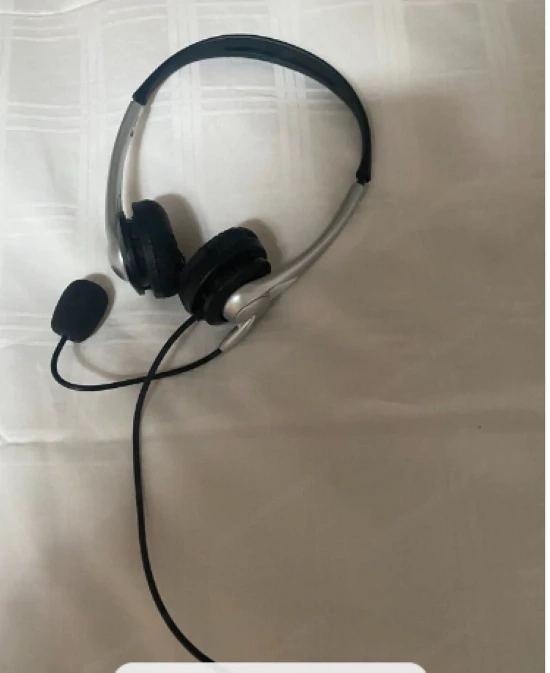 Kopfhörer mit Mikrofon und USB-Anschluss