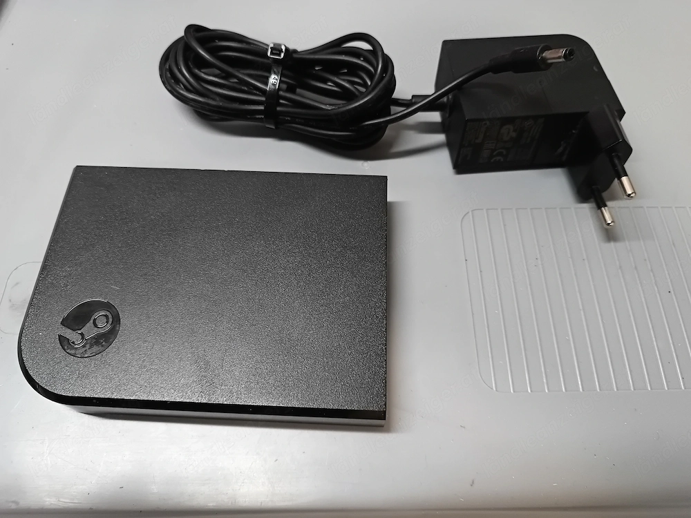 Valve Steam Link Wireless Streaming Device Model 1003 No Power Supply Cable