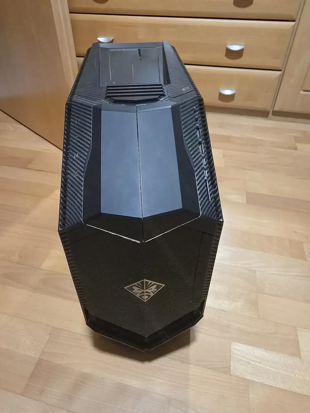 Verkaufe HP Ohmen Gaming Pc Bios findet das Boot nicht für Bastler !