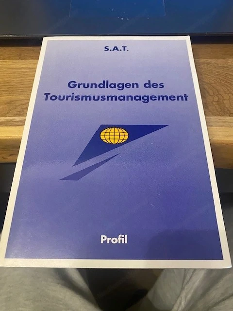 Buch "Grundlagen des Tourismusmanagment"