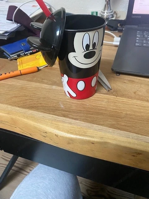 Kaffeebecher  Micky Maus 