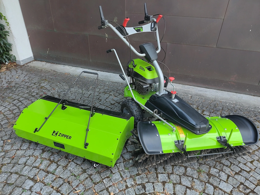 Zipper ZI-KM1000 Benzin-Kehrmaschine + Schneeschild   wie neu