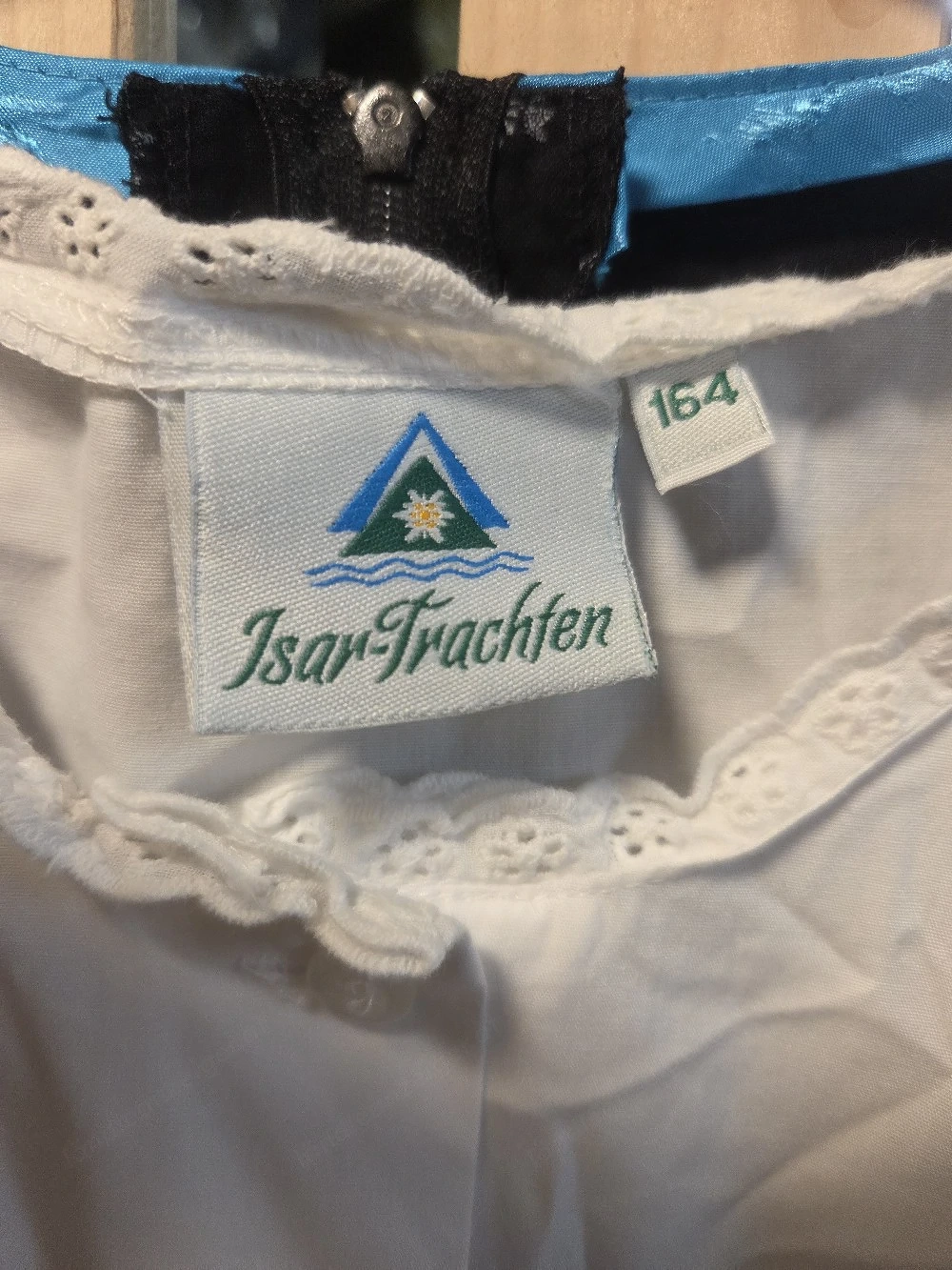 Dirndl Mädchen