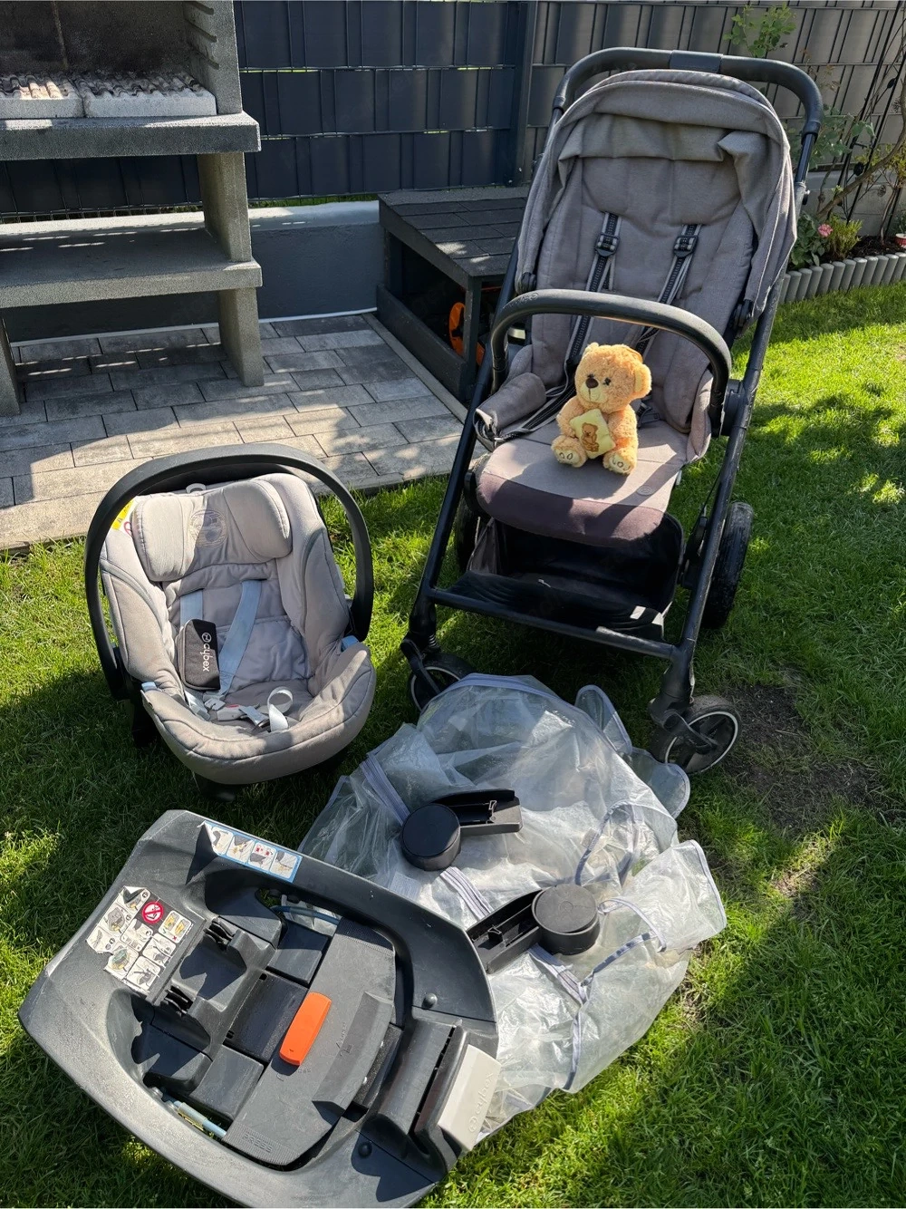 Kinderwagen Maxi Cosi Isofix Autositz BabyschaleSet