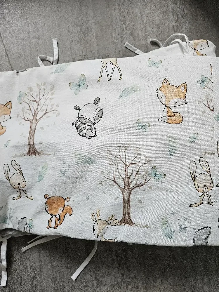 Baby Nestchen   Bettumrandung 420 cm - Süßes Waldtiere-Motiv - Top Zustand! 