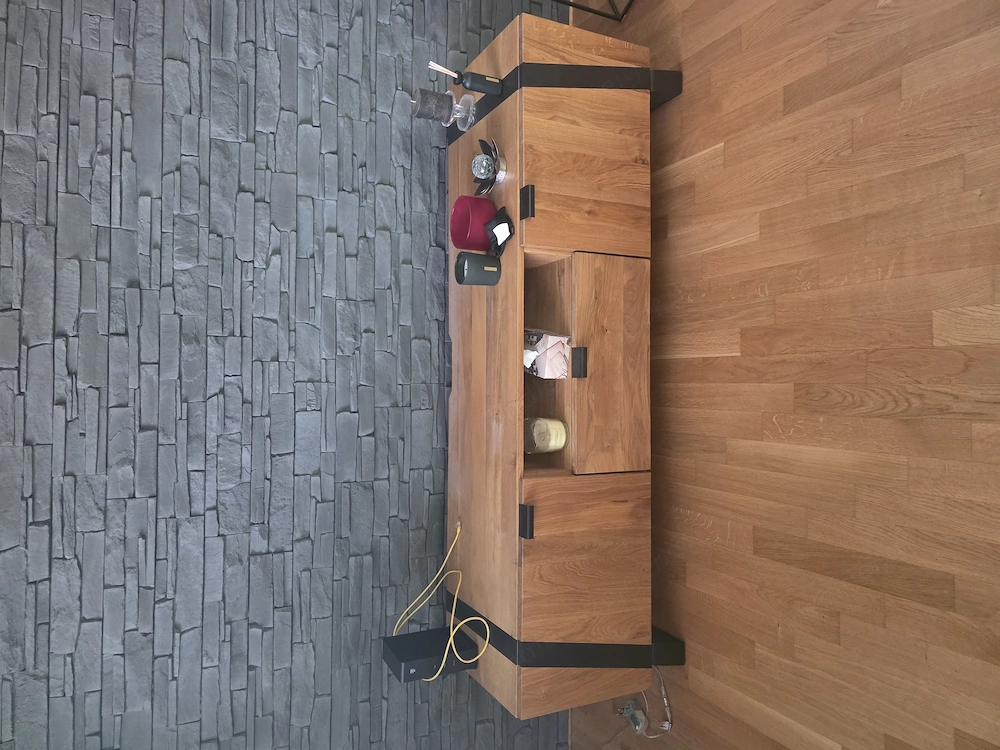 TV Komode Mass. Holz