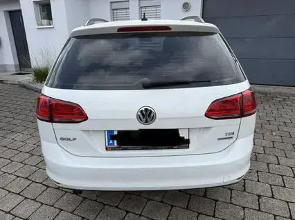 VW Golf