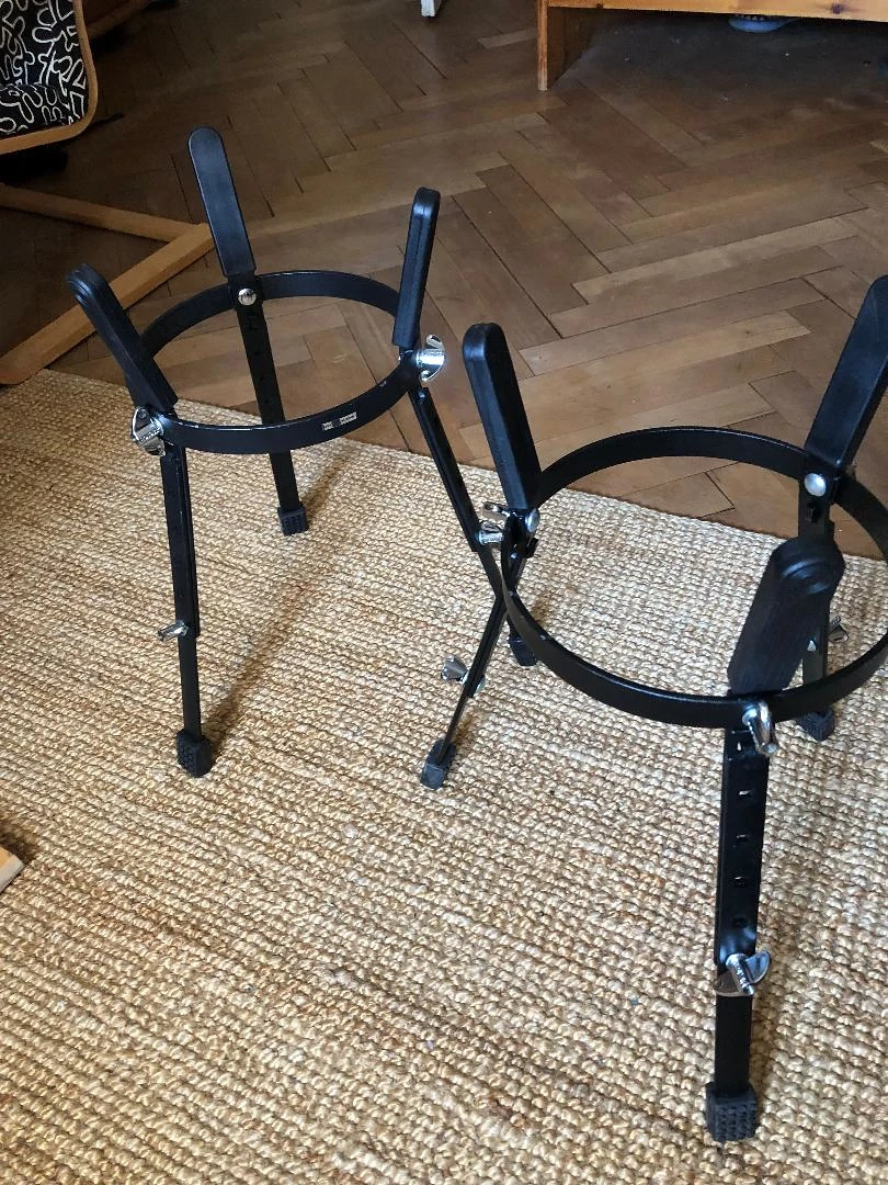 2 Conga Ständer