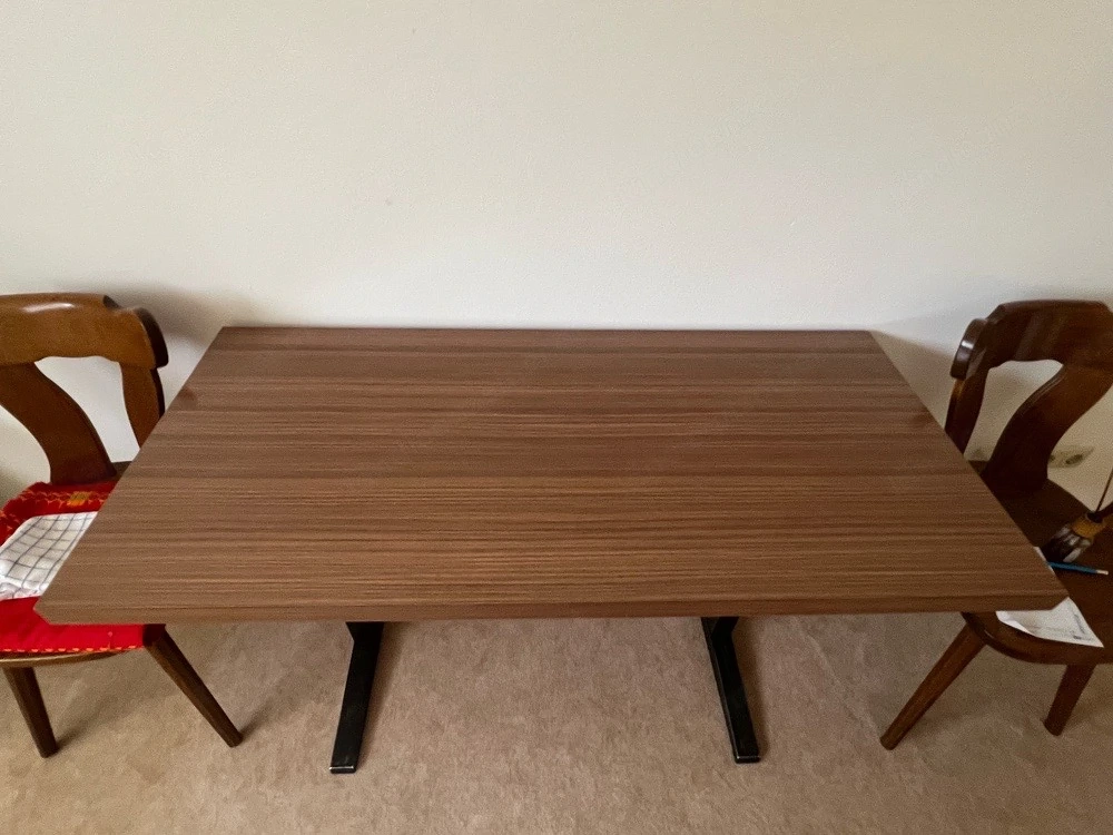 Tisch 130x60x70cm