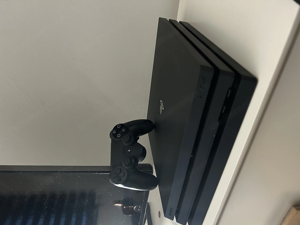 PlayStation 4 Pro ( Controller, extra Tasten, Spiele)
