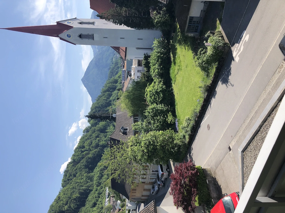  Kleine, gemütliche Wohnung mit Tiefgaragenstellplatz zu vermieten.
