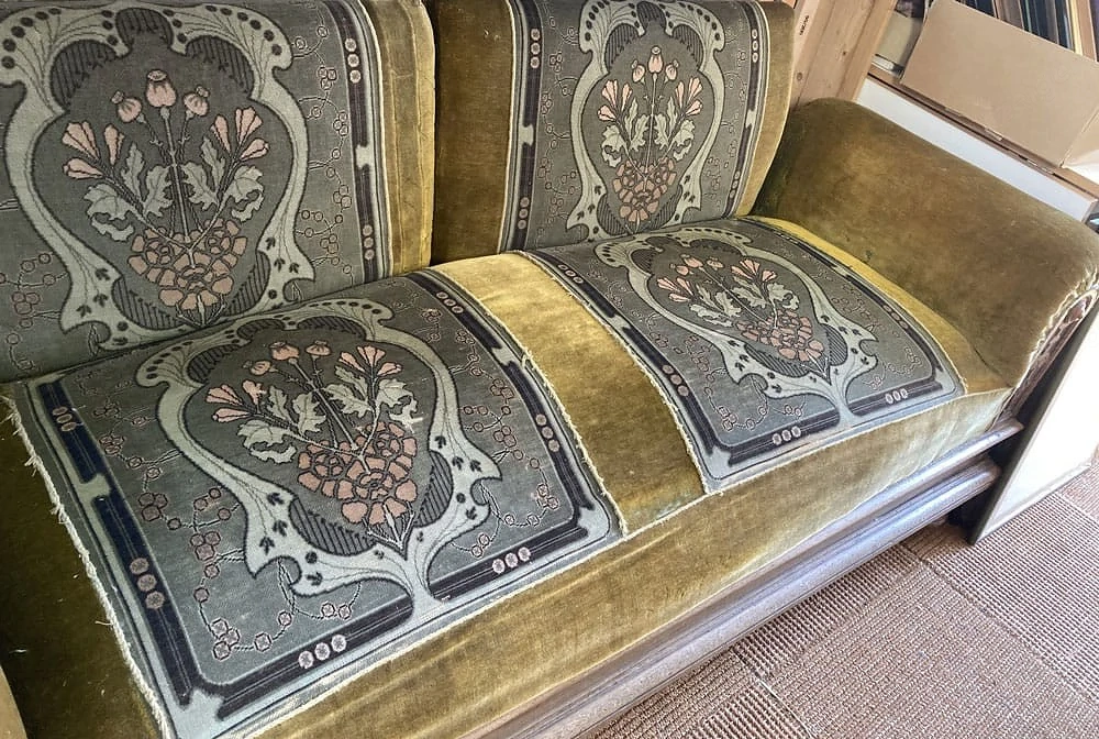 Jugendstil Sofa