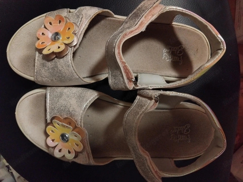 Sandalen für Kinder.