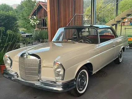 Mecedes Benz Oldtimer W111   220 Seb Coupe BJ 1961