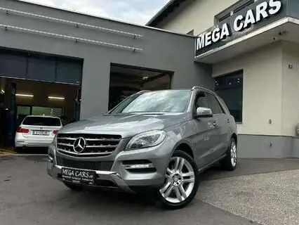 Mercedes-Benz ML 350