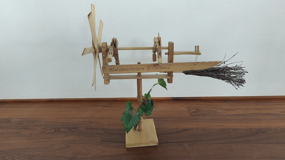 Original Klapotetz aus der Südsteiermark   handgefertigtes Holzmodell  Südsteirisches Weinland 
