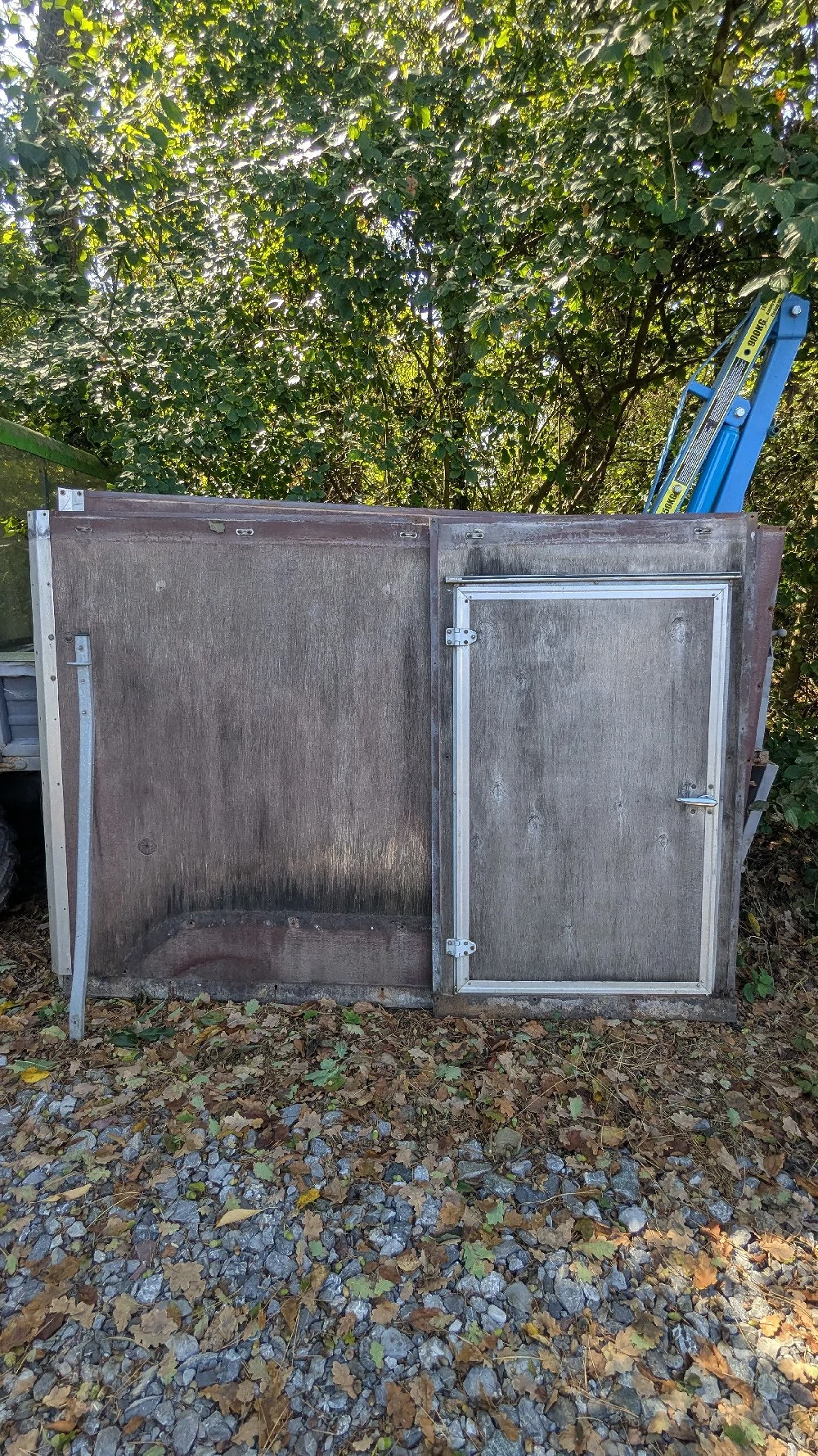 Holzplatten Türe von Pferdeanhänger für Hühnerstall Spielhaus Anhänger oder...