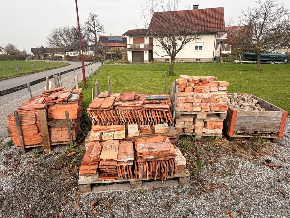 Gratis - Dachziegel, Ziegel, Randsteine