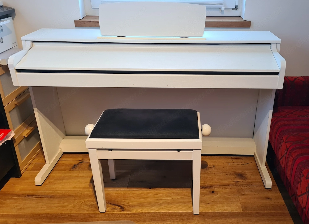 E-Piano von Thomann DP30 mit der Bank