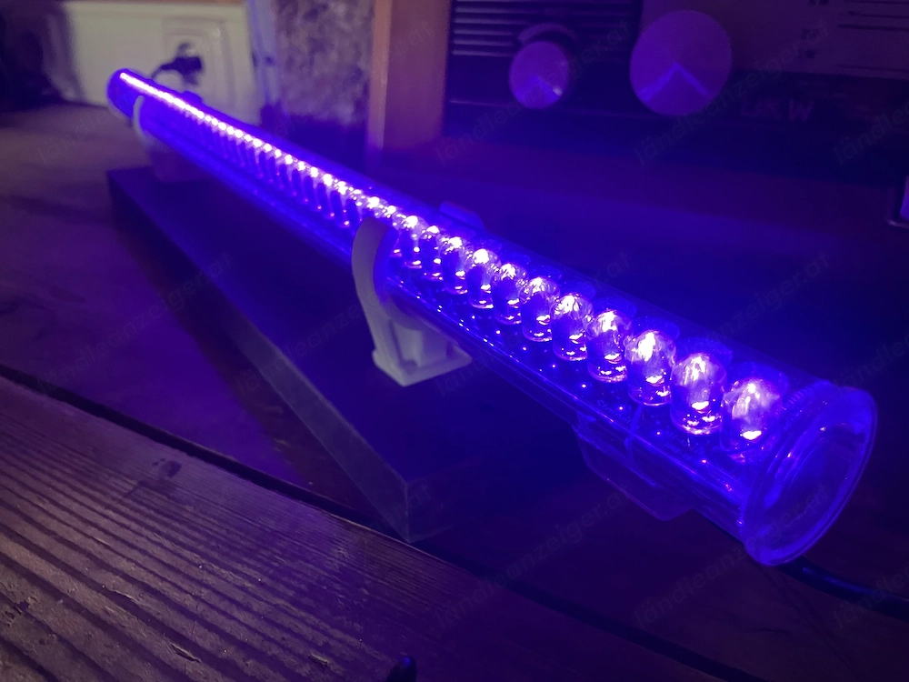 UV-Licht, 5 Stück,  für Partys, Deko, Partyraum Halloween oder andere Schwarzlicht-Effekte.