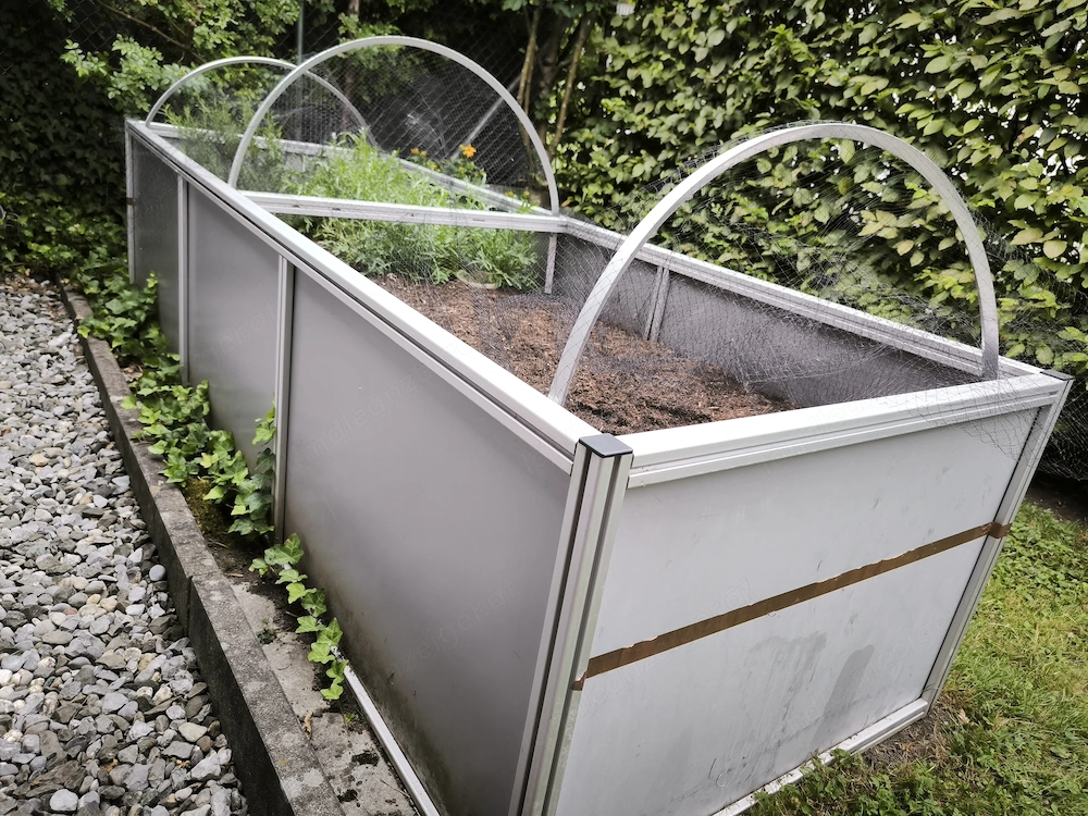 Stabiles Aluminium-Hochbeet 