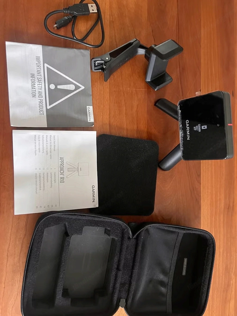 Garmin Approach R10 golf launch monitor