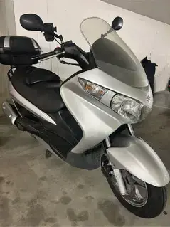 suzuki burgman 125