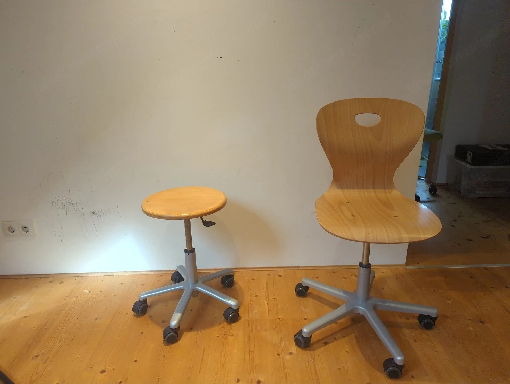 Drehstühle mit Rollen
