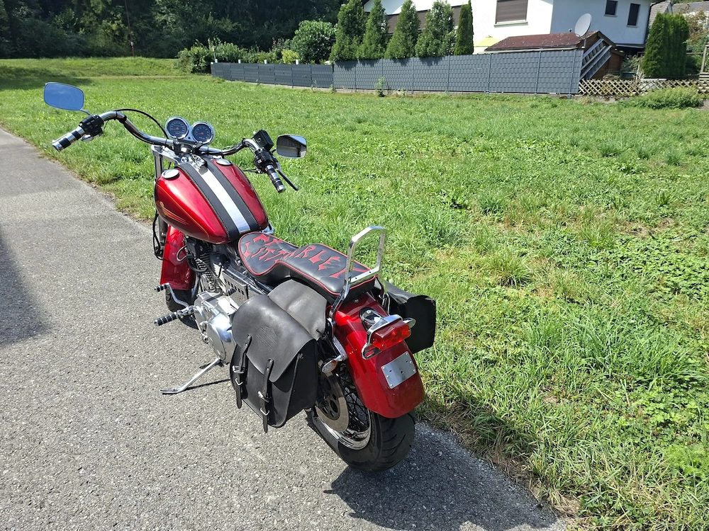 Harley 883 sporti