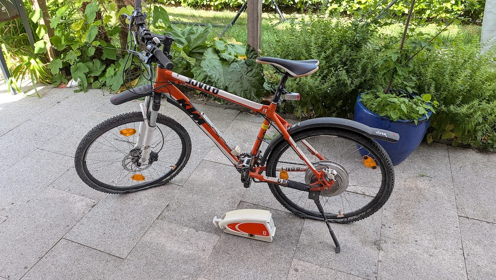 KTM E-Bike E-Race (ca. Bj. 2011 2012)   Bastlerfahrzeug   Ersatzteilspender