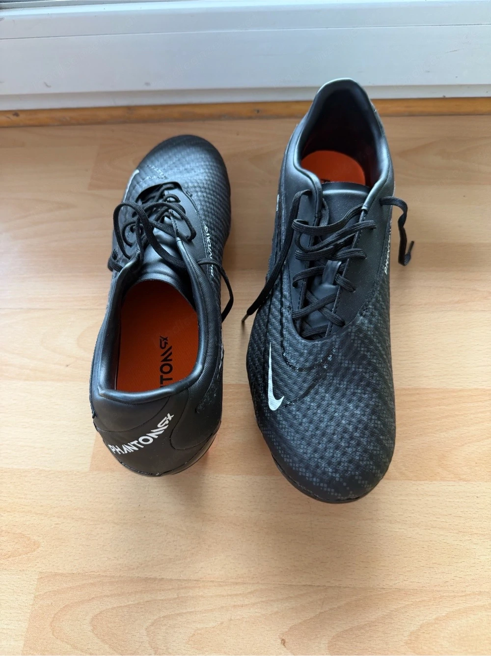 Brandneue Nike Phantom Fussballschuhe