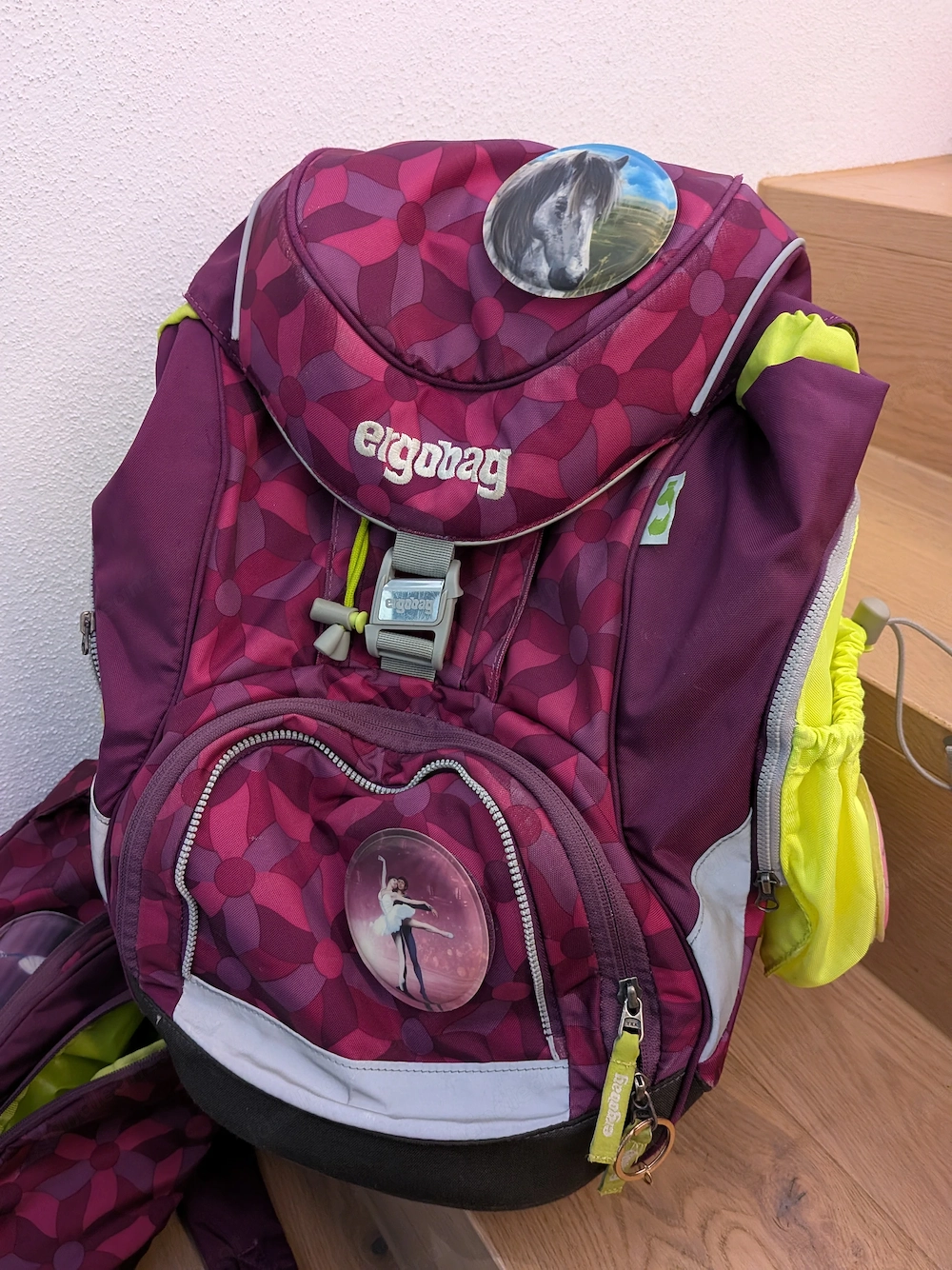 Verkaufe Ergobag Schultasche mit Rucksack 