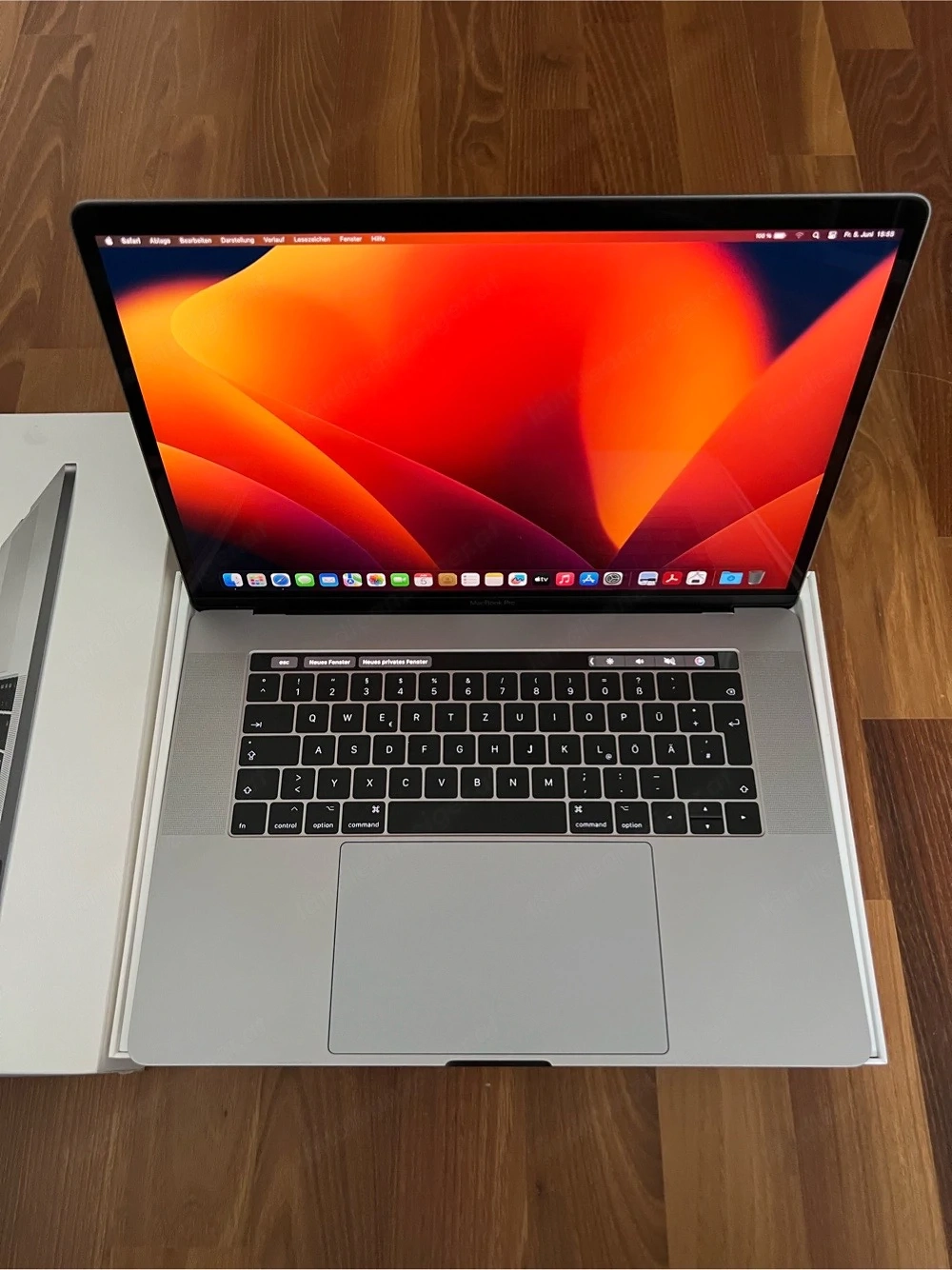 MacBook Pro 15" (2017) | i7 2.9GHz | 16GB RAM | 512GB SSD | Radeon Pro 560 | Top Zustand