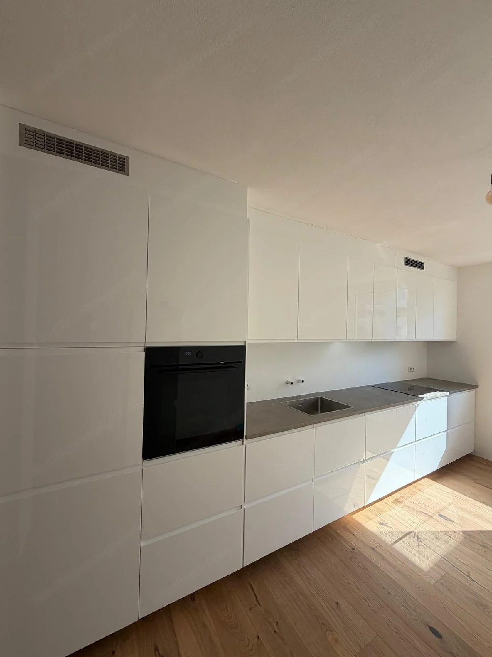ruhige sonnige 3,5 Zimmer Wohnung in Bregenz Seenähe neu renoviert