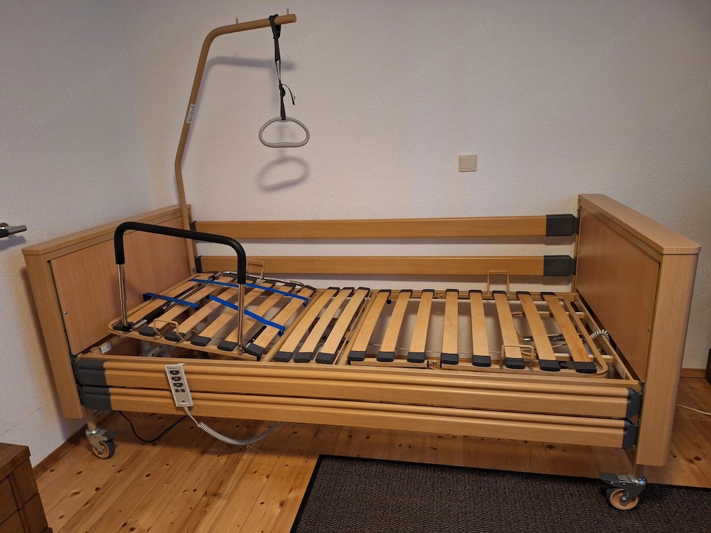 Pflegebett neuwertig