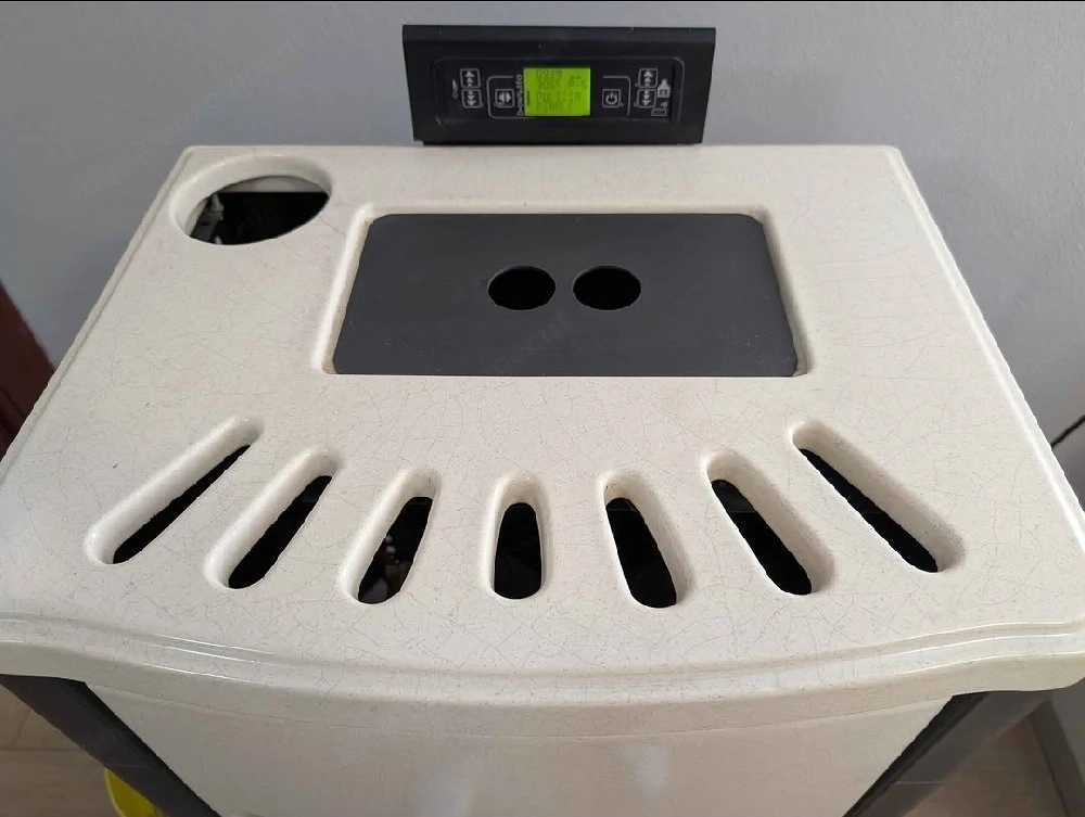 11,5 kW Palladio Austria Pellet-Kaminofen für den Abluftkanal