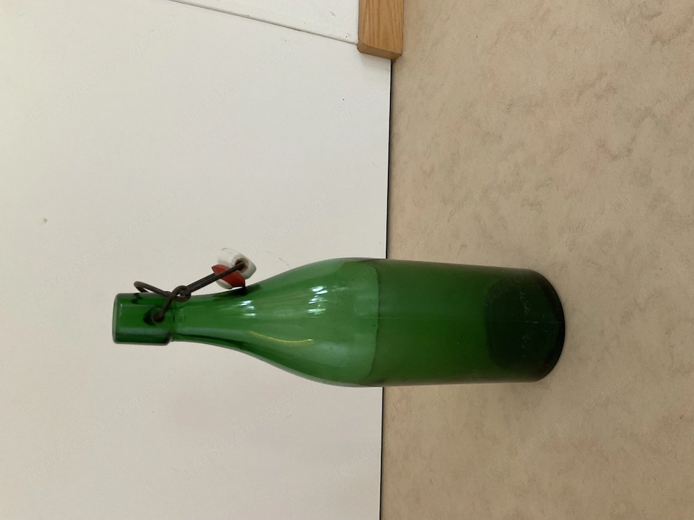 Glasflasche mit Bügelverschluss