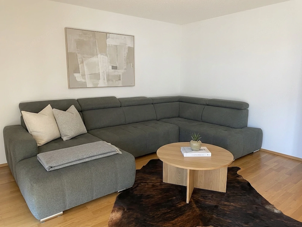 Großzügiges U-Sofa mit viel Platz und Komfort - wie neu - Neupreis ca. 2.500 EUR - VK 600 EUR