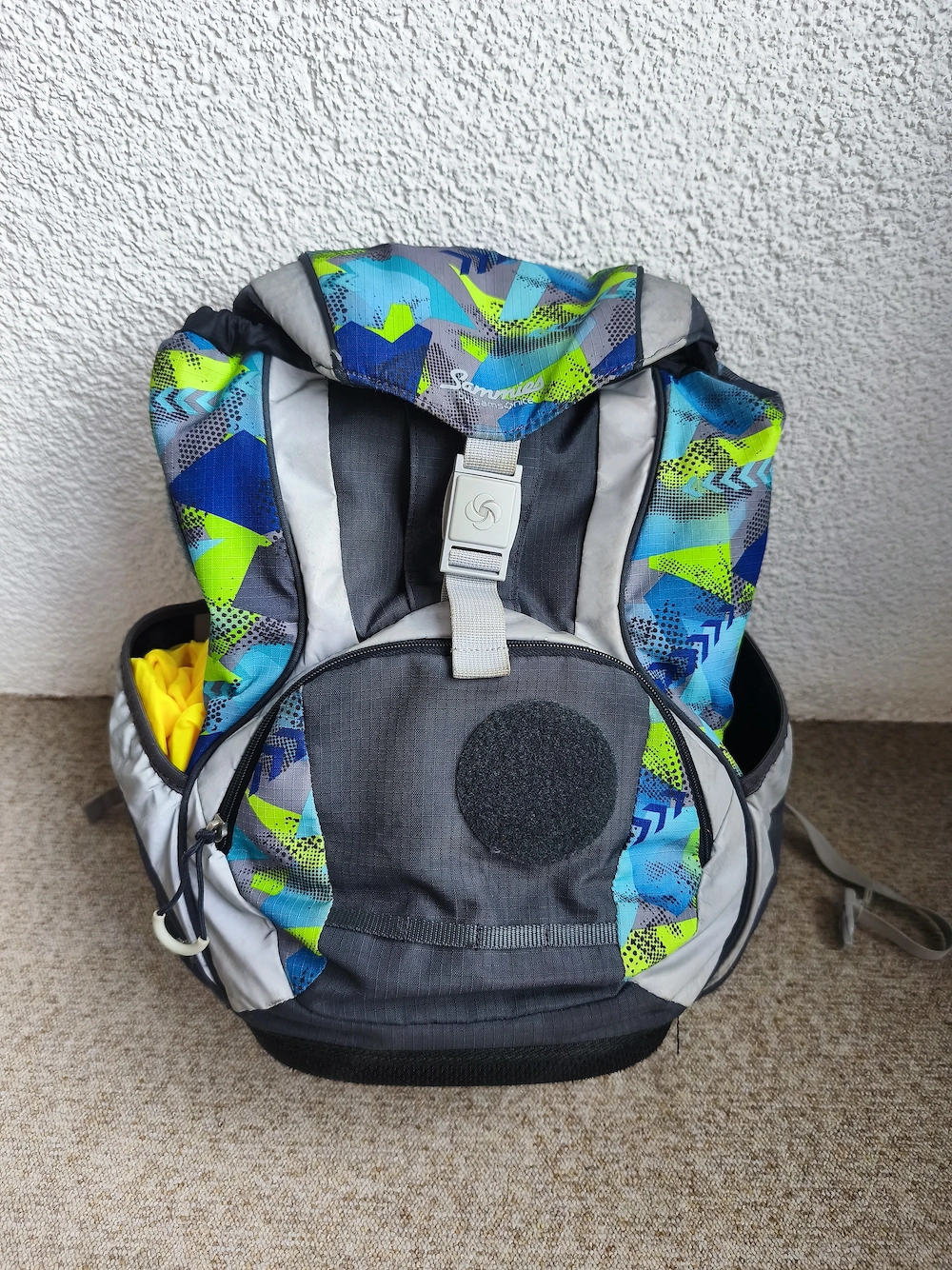 Verschenke Schultasche