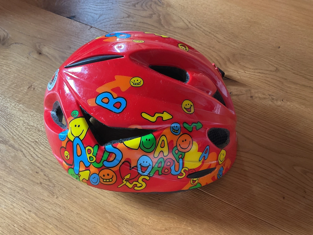 Abus Kinderfahrradhelm