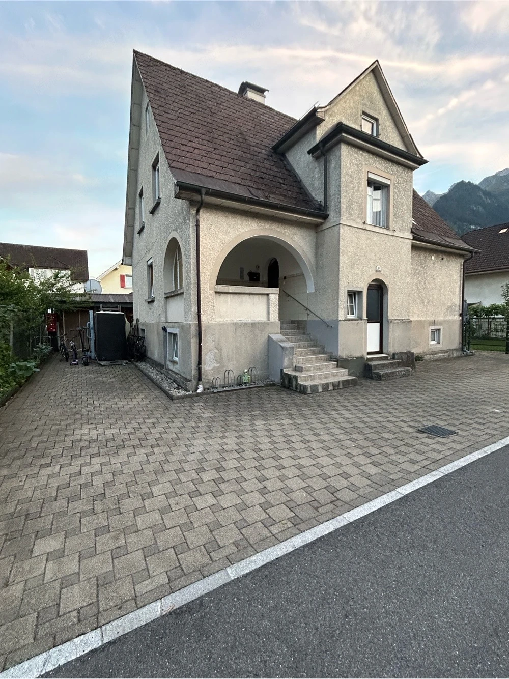 Verkaufe Mehrfamilienhaus 