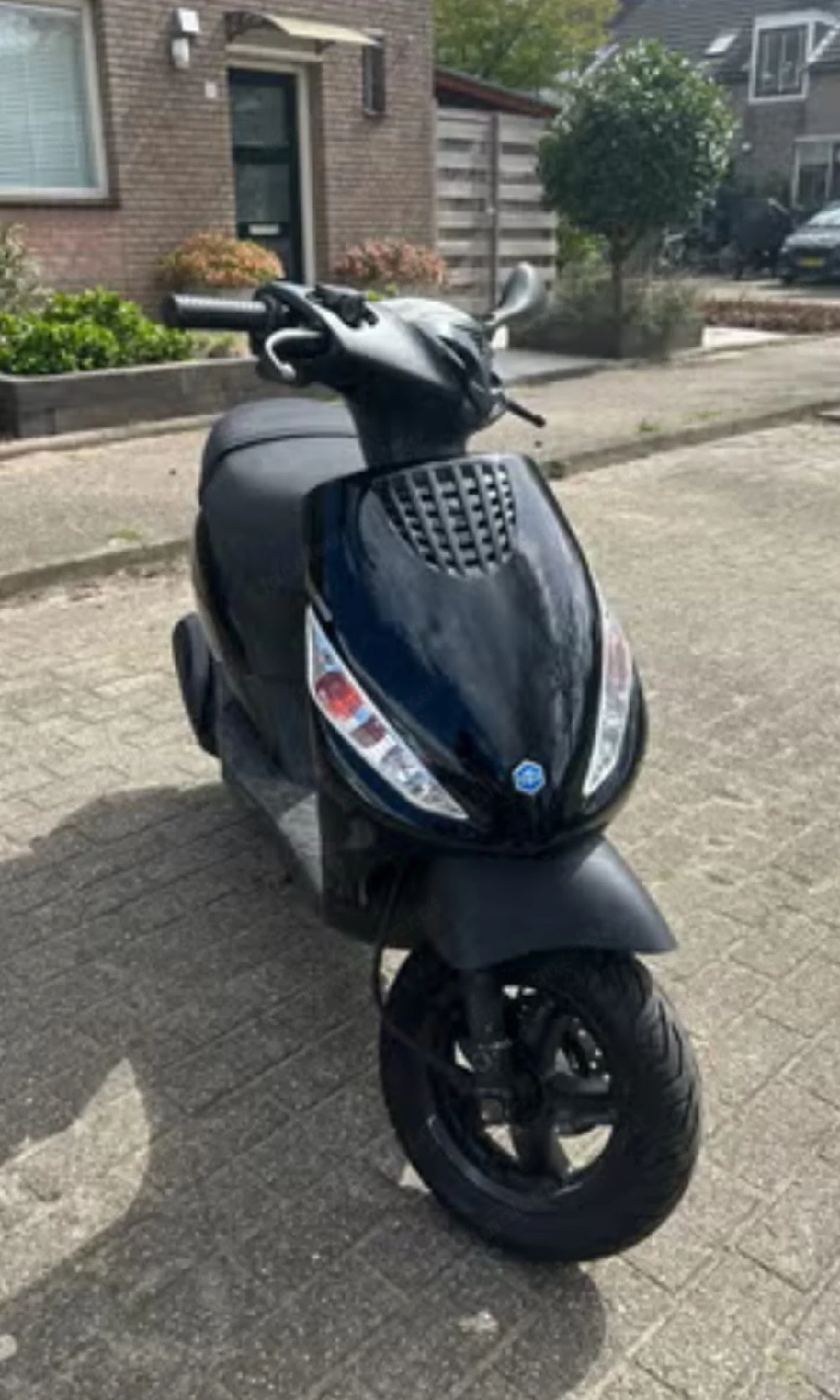 ich suche piaggio zip 
