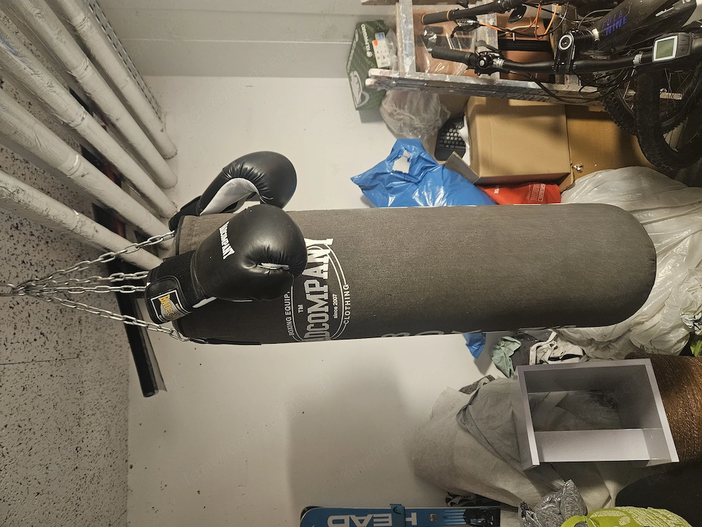 Boxsack hängend