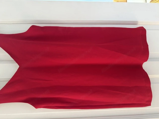 Kleid knielang in rot