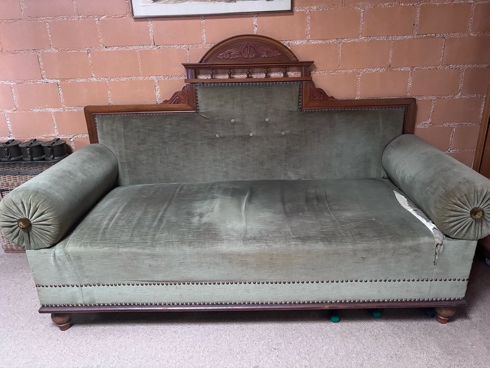 Antiquität Sofa   Diwan 