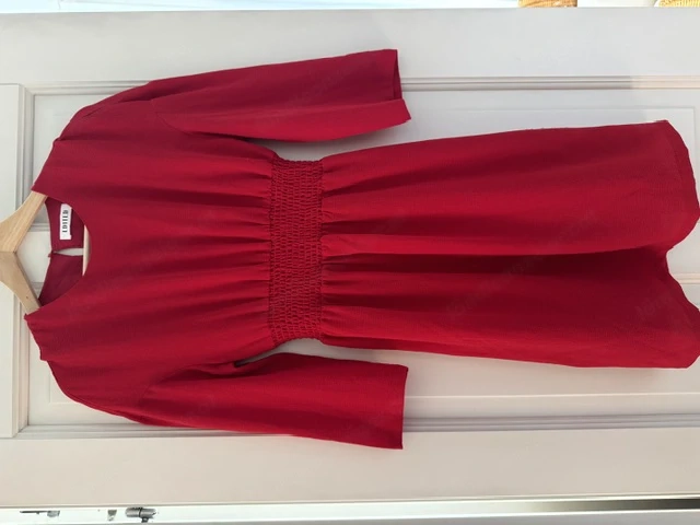 Midikleid der Marke Edited