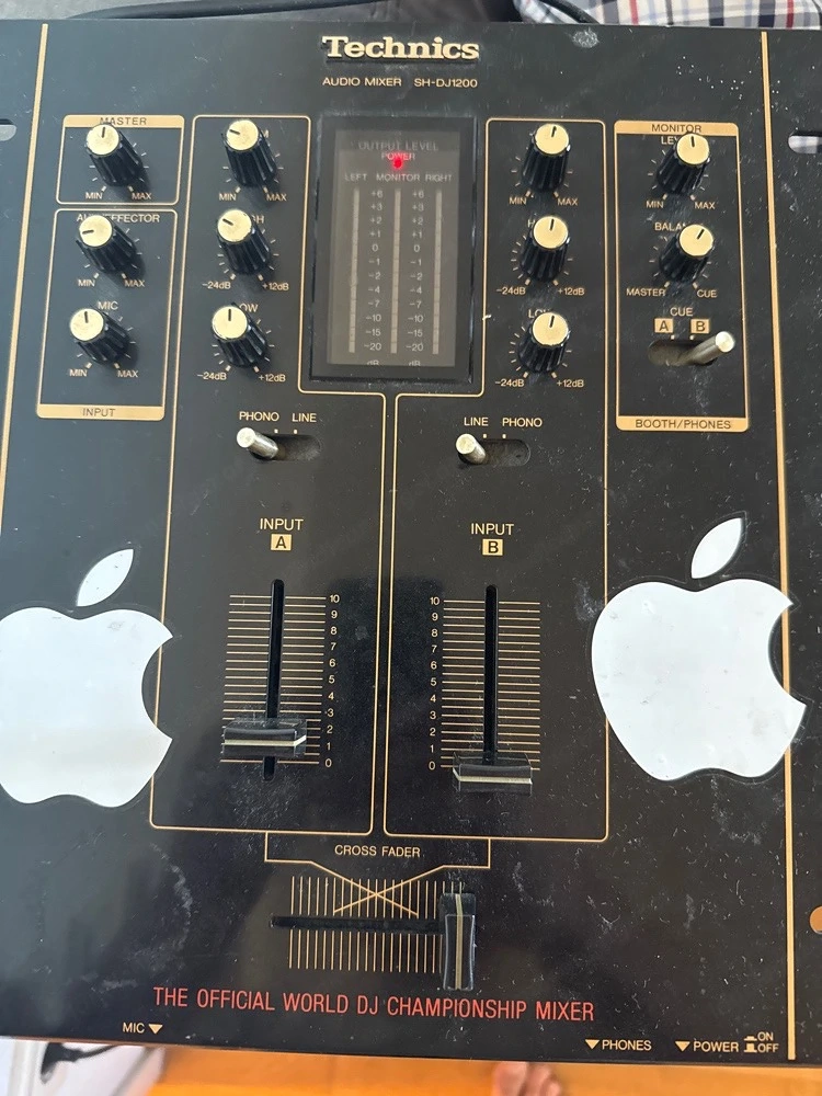 Dj Mixer Technics