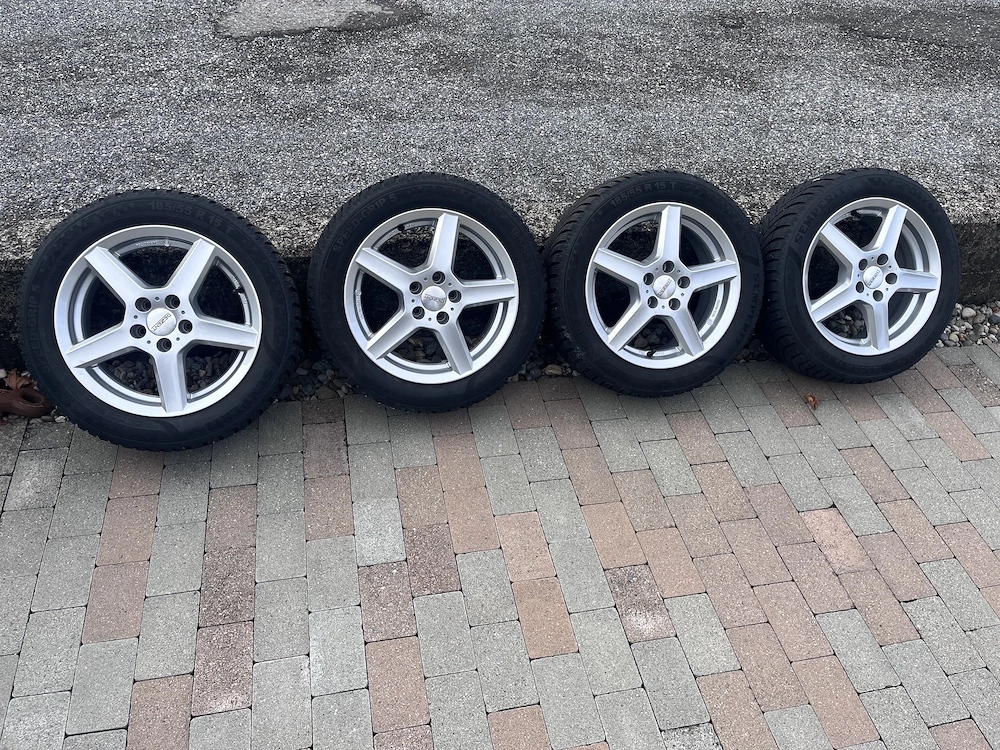 4 Winterkompletträder Skoda Fabia 185 55r15
